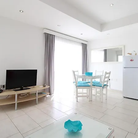 Апартаменты Miro 2185 *