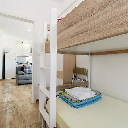 Miro 2185 * Пула